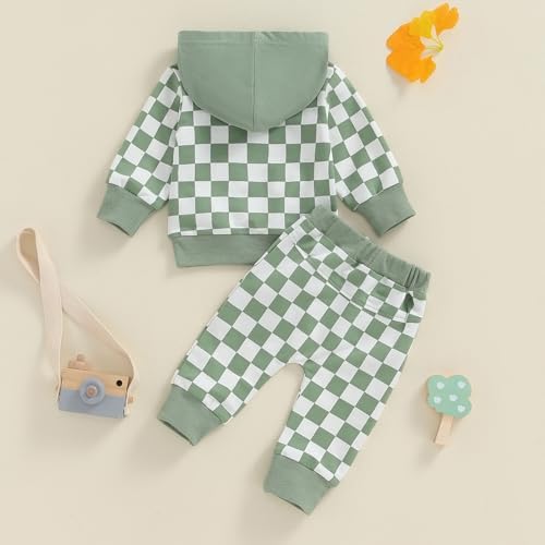 Stylish and Cozy Fall Outfit for Boys Perfect for Autumn