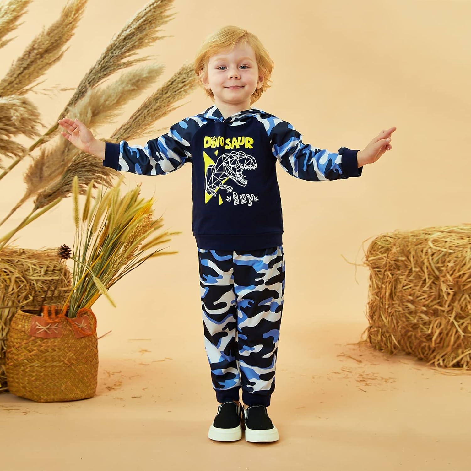 HINTINA Dinosaur Themed Baby Boys Clothing Set for Winter Spring