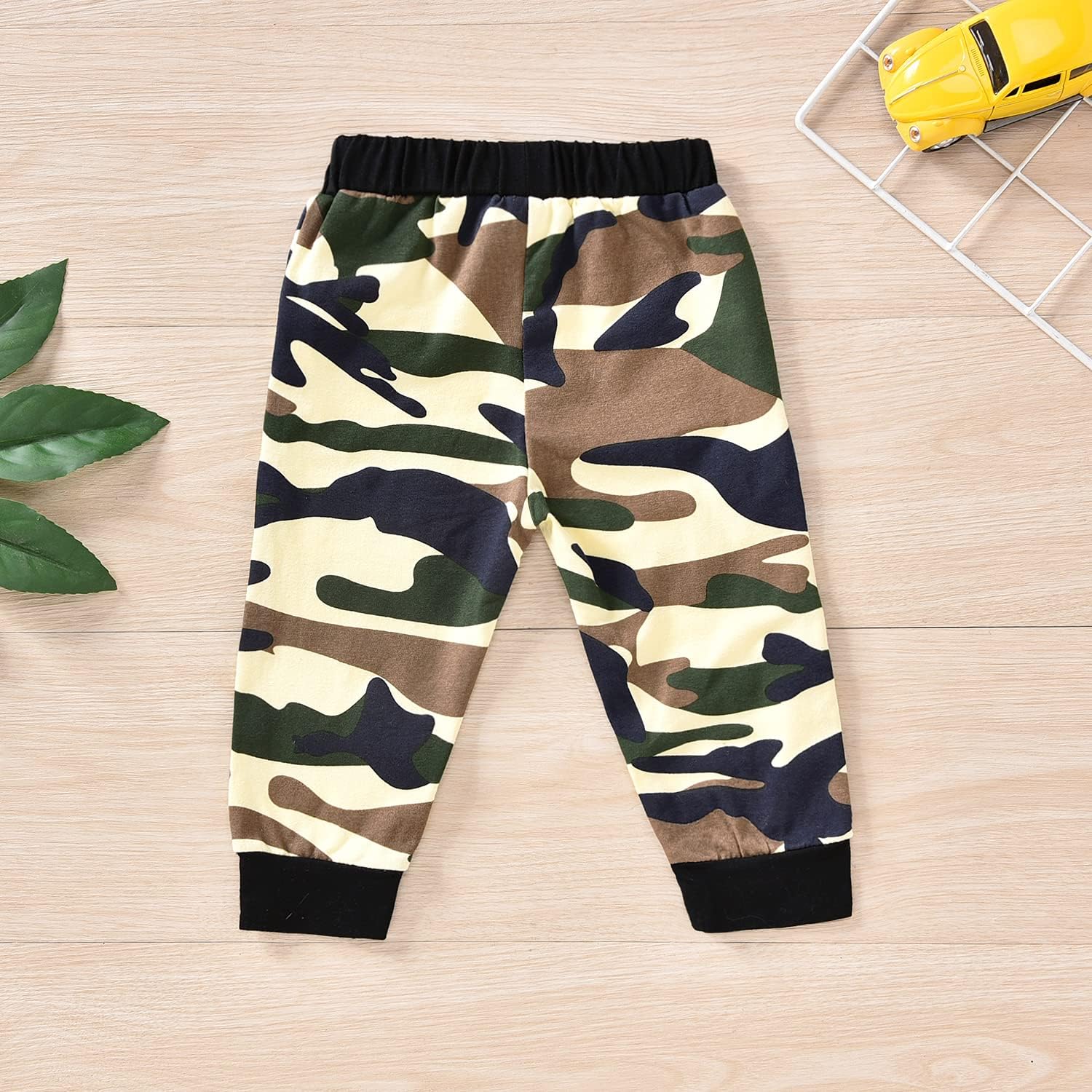 Fioukiay Toddler Boys Fall Winter Camouflage Hoodie Pants Set