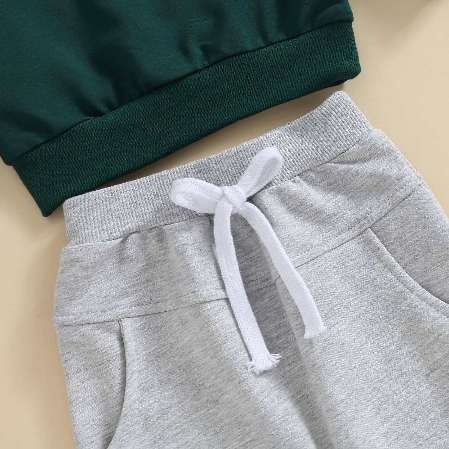 BeQeuewll Letter Print Toddler Set