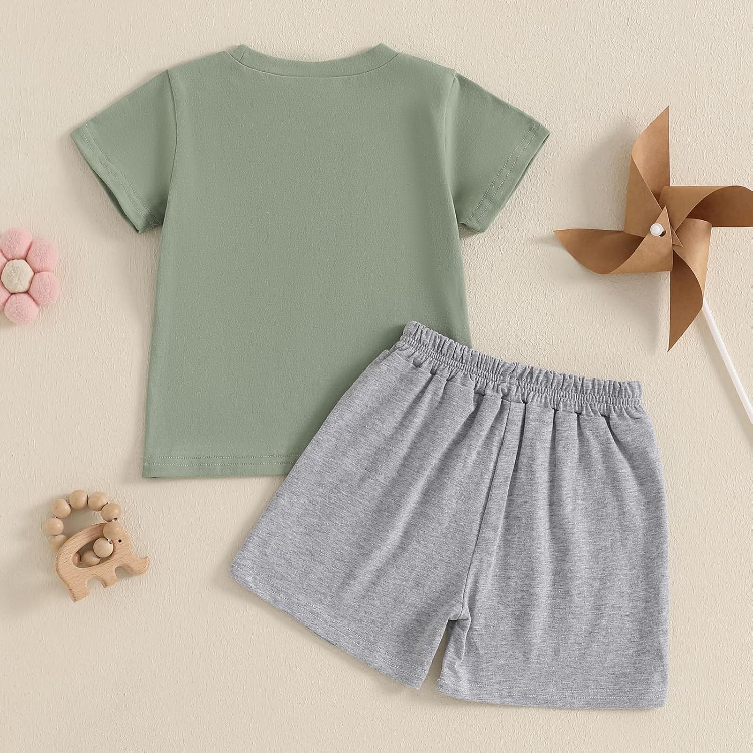 Adorable Toddler Boys Summer Outfits 2-Piece Set with Dinosaur Embroidery