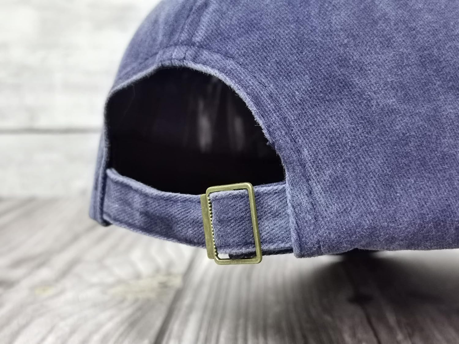 Stylish Louisiana-Inspired Crawfish Bomba Hat